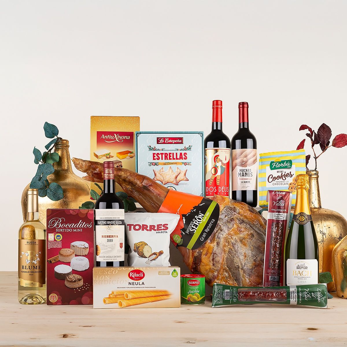 Christmas Lot with "Aitana" Ham