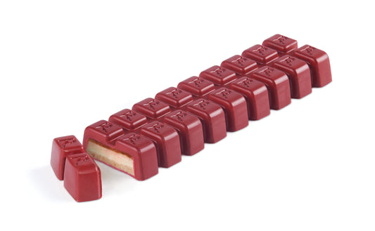 Fair Apple Nougat 300g by Jordi Roca in a Case