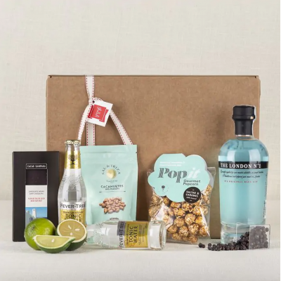 Appetizer Pack with Snacks and Gin The London